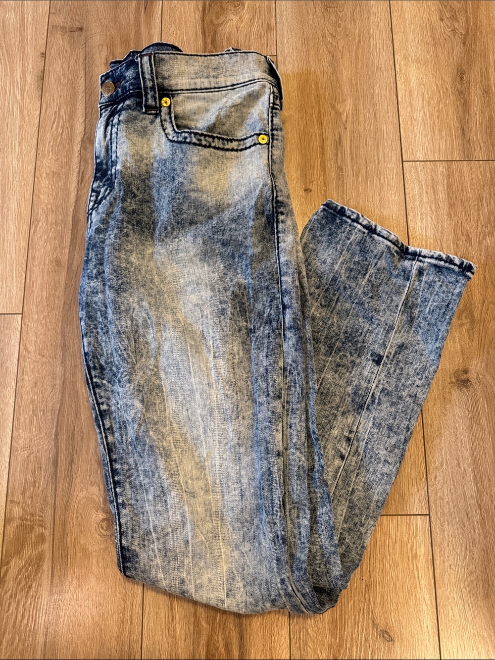 True Religion Men's ‘Ricky’ Acid Wash Relaxed Straight Blue Jeans 33W